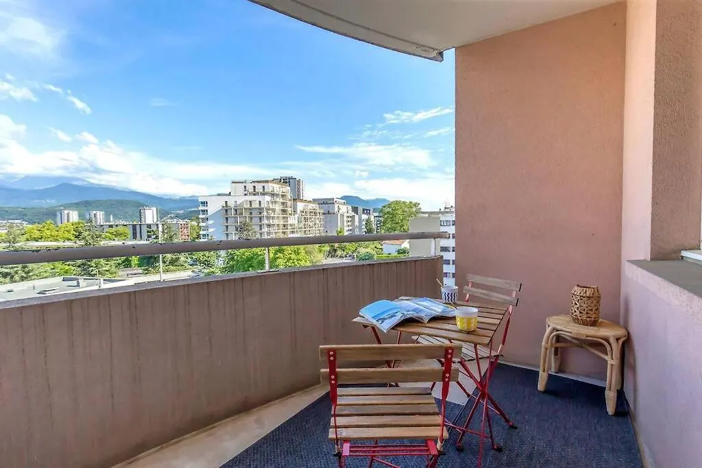 Maupassant: T1Bis Lit 160 - Clim - Parking Gratuit Apartment Grenoble France