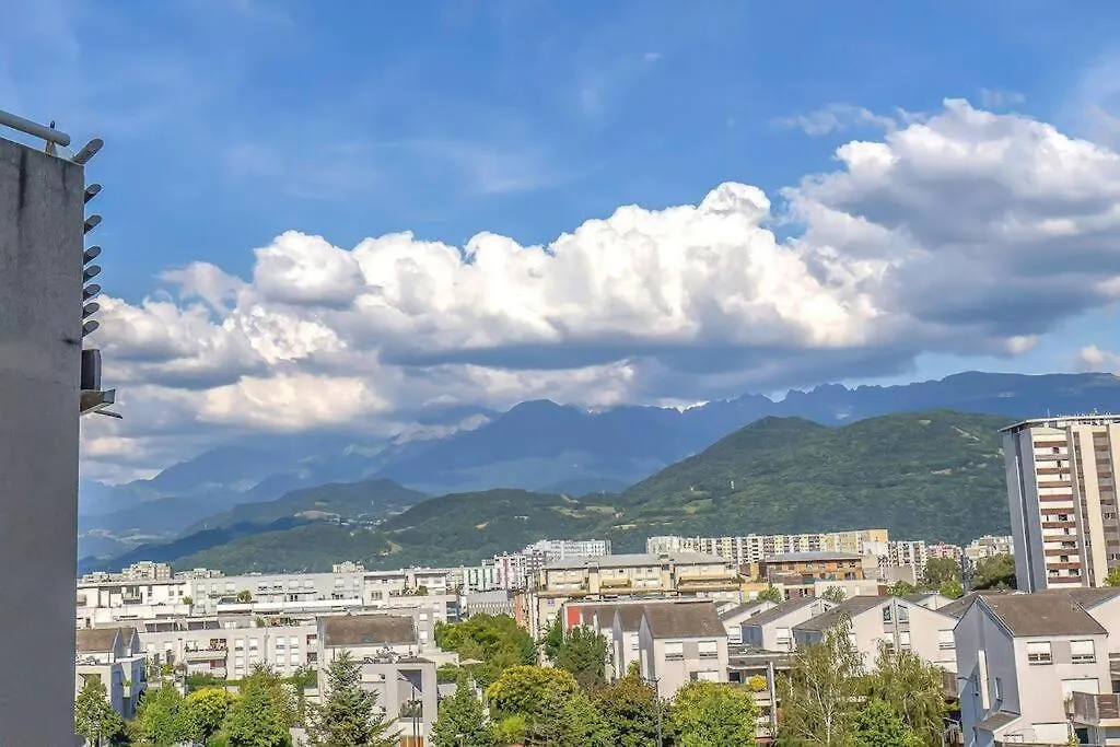 Maupassant: T1Bis Lit 160 - Clim - Parking Gratuit Apartment Grenoble