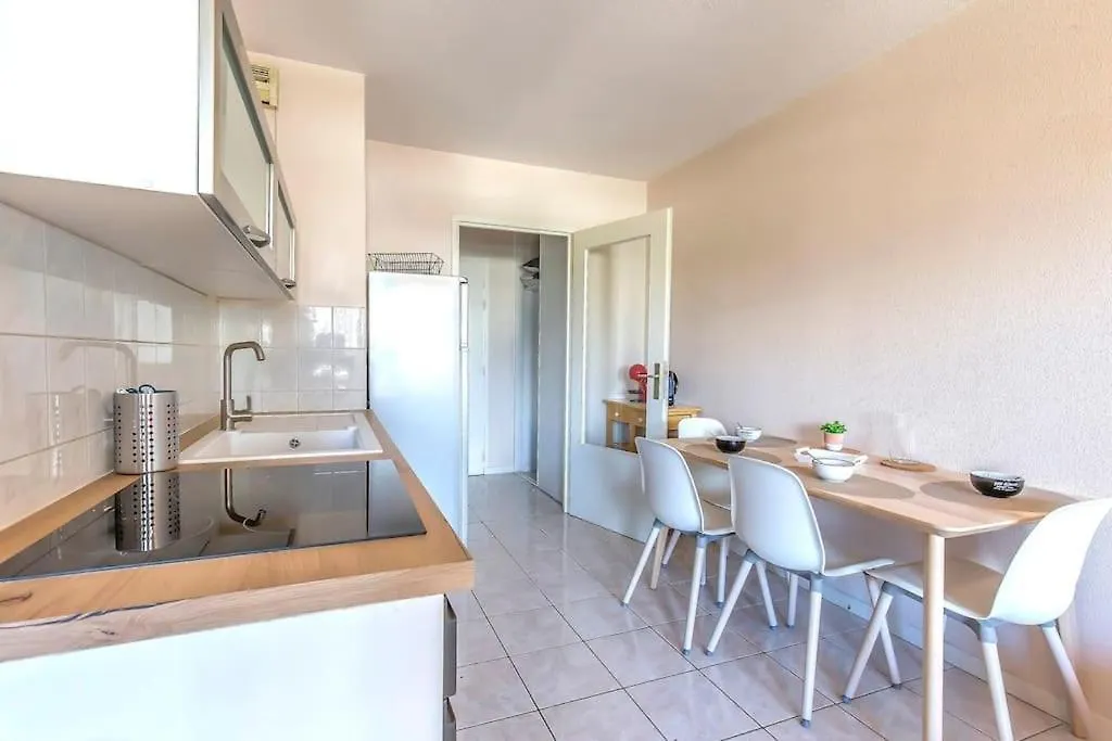 Maupassant: T1Bis Lit 160 - Clim - Parking Gratuit Apartment Grenoble 0*,  France